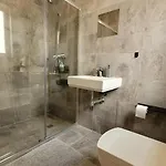 Stylish - Modern - Large Terrace - 2 Bed - 200 M From Sea - Fully Air Con * St. Paul's Bay