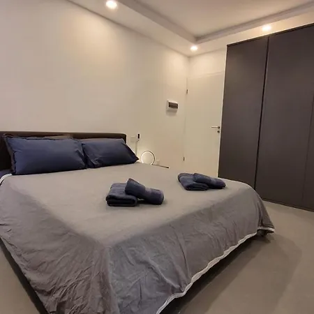 Apartment Stylish - Modern - Large Terrace - 2 Bed - 200 M From Sea - Fully Air Con St. Paul's Bay