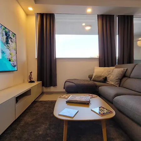 Stylish - Modern - Large Terrace - 2 Bed - 200 M From Sea - Fully Air Con Apartment