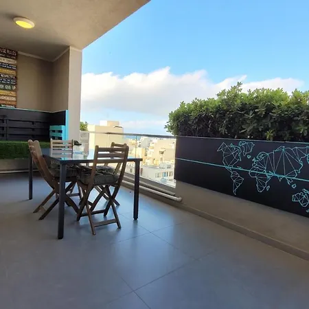 Stylish - Modern - Large Terrace - 2 Bed - 200 M From Sea - Fully Air Con