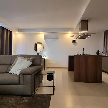 Stylish - Modern - Large Terrace - 2 Bed - 200 M From Sea - Fully Air Con Apartment